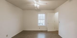 914 Briarview Drive Gallery 8