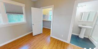 Exceptional Five Bedroom Home Near USC Campus! Gallery 9