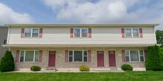 2 bed 1.5 bath Townhouse in Chesterton Gallery 1