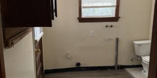 1519 Byron St. Gallery 8