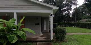 Fully Renovated 2BR Duplex Near University of Memphis | Pet Friendly Fully Renovated 2BR Duplex Near University of Memphis | Pet Friendly Gallery 1