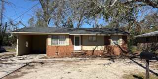 3BD/1B Home Close to Downtown Valdosta! Gallery 1