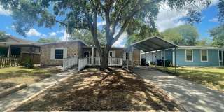 Large 3/2-Sam Houston Subdivision Gallery 1