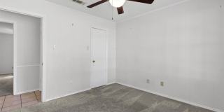 221 Azalea Lane Gallery 20