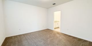 3 Bedroom 2 Bath with Double Car Garage in Poinciana! Gallery 13