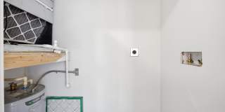 100 North Gallery 18