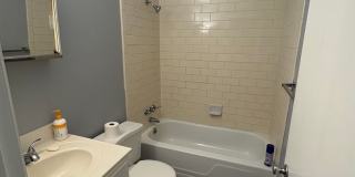 For Rent – Charming 4BR Home in Ardmore Area! Gallery 13