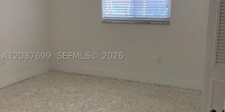 12020 NE 12th Ct Gallery 3