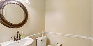 20927 TRINITY Square Gallery 3