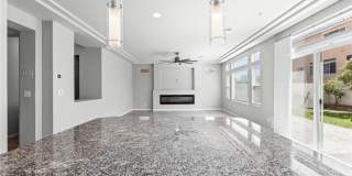 10116 Cascadia Creek Street Gallery 22
