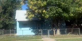 3 Bedroom 1 bathroom Spacious Home Gallery 1