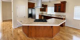 Spacious 4-Bedroom Home with Modern Comforts in Spanaway, WA Gallery 1