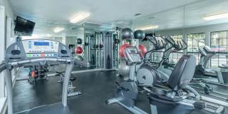 Kensington Station Apartment Homes Gallery 1