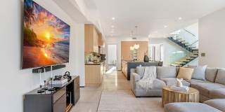 200 N DOHENY Dr Gallery 45