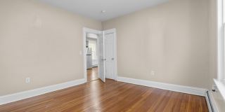 329 Broad Street unit: 2 Gallery 14