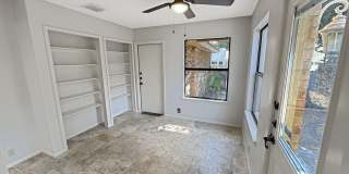 3-Bedroom Home in Blanco Woods with Community Pool + Prime Location Gallery 21