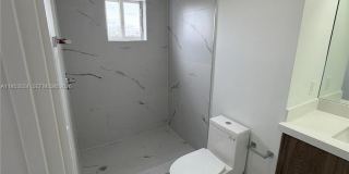 32 NW 14th Ave Gallery 5