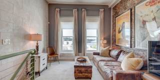 Luxury Furnished River View Condo in the Heart of Downtown Wilmington Gallery 14