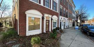 375 MAIN Street Gallery 1