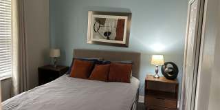 1421 RETREAT Circle Gallery 9