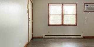 Spacious Northside Apartments Gallery 5