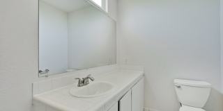 6063 Pineland Avenue Gallery 32