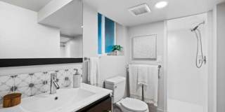 Millcreek Stunner Next to St Marks Hospital! Gallery 39