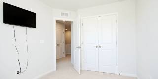 Pleasant Green Townhome Near Downtown Crozet Gallery 13