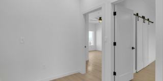 2bed/2.5bath Modern Townhomes! Gallery 180