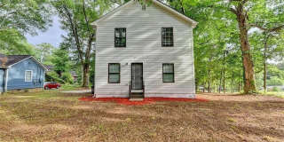 Room in 4 Bedroom Home at McWilliams Rd SE Gallery 10