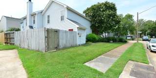 Live close to the BEACH! Gallery 32