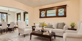 Huge updated 6 Bedroom 2 Bathroom House with Garage for June 2027 Huge updated 6 Bedroom 2 Bathroom House with Garage for June 2027 Gallery 1