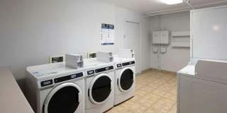 One Bedroom Condo Walking Distance to CU with Fenced Backyard and Flatiron Views! Gallery 24