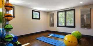 The Green at 9&90 Gallery 29