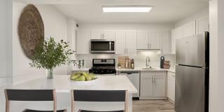 Potomac Towers Gallery 16