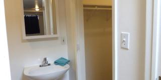 1029 E Irwin Place Gallery 18