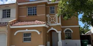 13567 SW 264th Ter Gallery 1