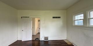 626 East Dayton Street Gallery 7