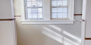 2 bedroom home in great neighborhood Gallery 11