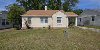2542 N Edwin Cir Gallery 1