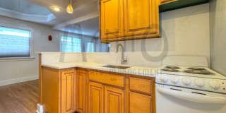 **COMING SOON** Spacious Windmill Studio Unit Gallery 5