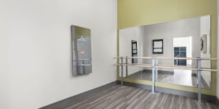 FIFTEEN 51 Gallery 22