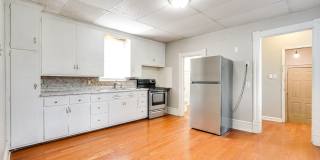 218 E. 8th St. Gallery 1