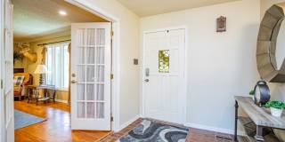 107 NW Winfield Lane Gallery 9