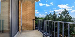 Whitestone at Landmark Gallery 33