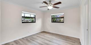 2200 NE 54TH Street Gallery 12