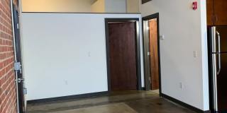 703 N Harrison St./410 Hancock St. Gallery 25
