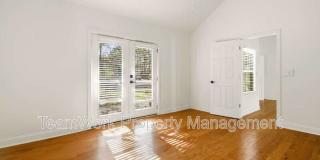 1127 Snap Dragon Court Gallery 17