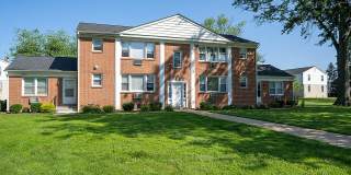 Larkwood Place Apartments Gallery 14