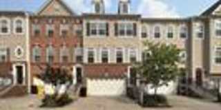 Beautiful 3bd 2/2bths town home in Summerfield Village! Gallery 1